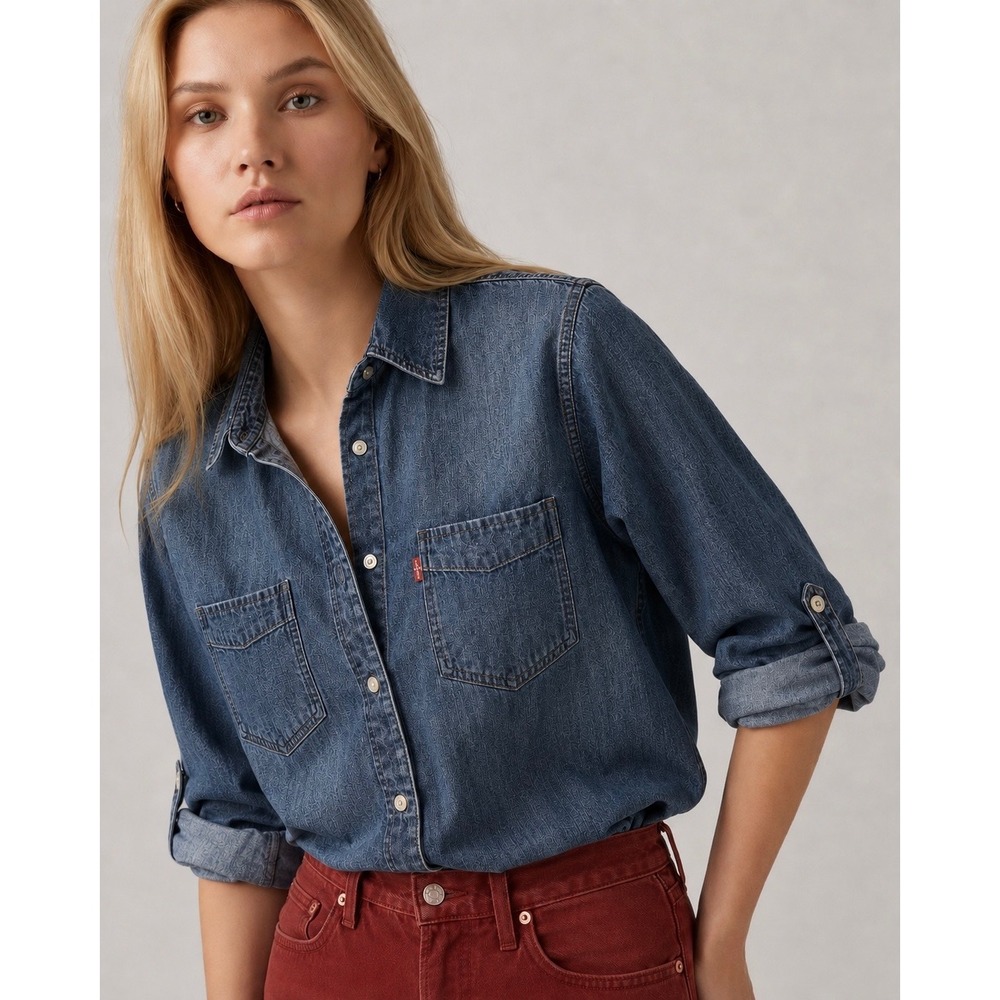 Levis Womens XS Dark Wash Denim Button Up Long Sleeve Shirt Roll Tab